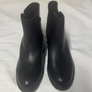 Giani Bernini Black Ankle Booties